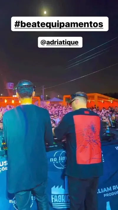 Story do Instagram: Adriatique, Show ao vivo